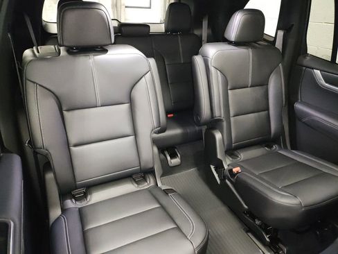 New 2026 GMC Acadia Elevation w/ Black Edition image 11