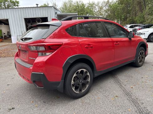 Used 2021 Subaru Crosstrek 2.0i Premium w/ Moonroof Package image 24