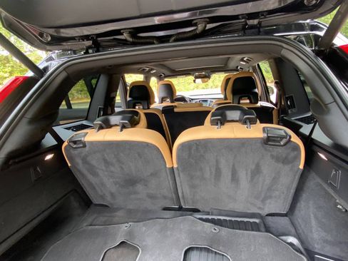 Used 2018 Volvo XC90 T6 Momentum w/ Convenience Package AWD/4WD image 56