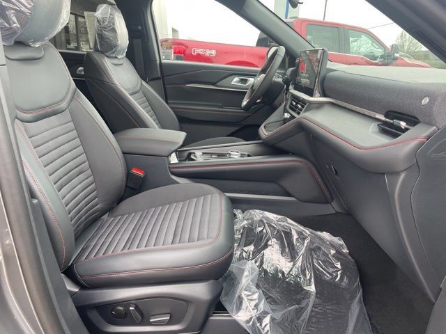 New 2026 Ford Explorer ST-Line AWD/4WD image 18