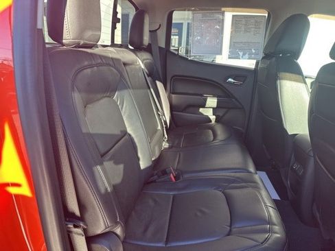 Used 2019 Chevrolet Colorado LT w/ LT Convenience Package image 13