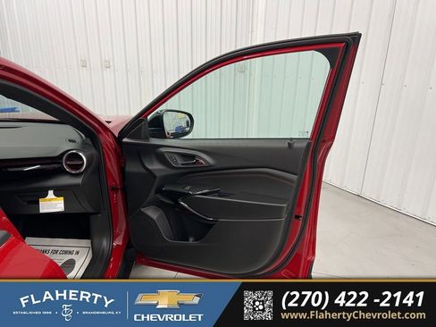 New 2026 Chevrolet Trax RS w/ Driver Confidence Package image 14