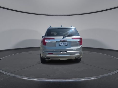 Used 2023 GMC Acadia Denali w/ Denali Ultimate Package AWD/4WD image 7