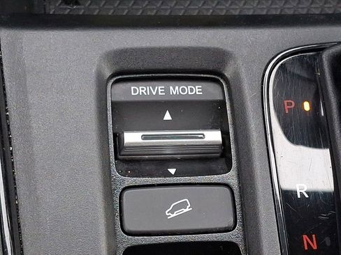 Used 2024 Honda CR-V Sport Touring image 27