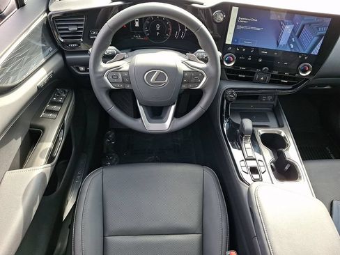 Used 2024 Lexus NX 350 AWD image 13