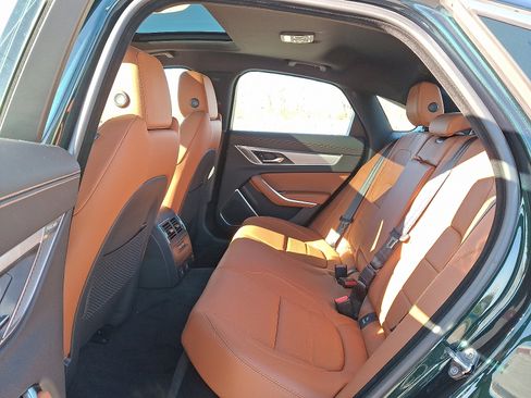 New 2024 Jaguar XF R-Dynamic SE AWD/4WD image 9