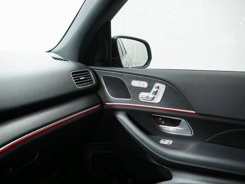 Used 2025 Mercedes-Benz GLE 450e 4MATIC image 22