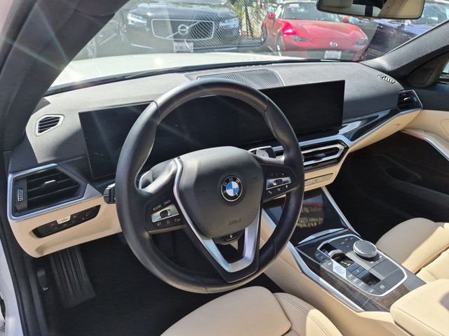 Used 2023 BMW 330i Sedan w/ Parking Assistance Package RWD image 10