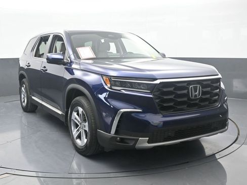 Used 2024 Honda Pilot EX-L image 9