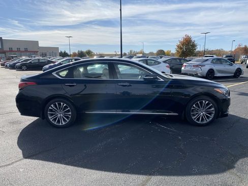 Used 2016 Hyundai Genesis 3.8 image 10