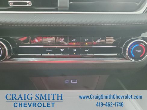 Used 2025 Chevrolet Equinox LT image 25