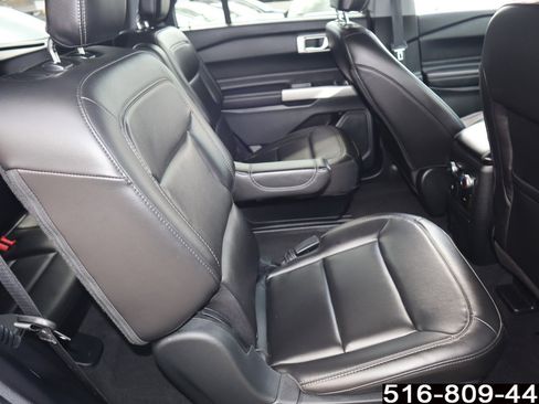Used 2022 Ford Explorer XLT w/ Equipment Group 202A image 27