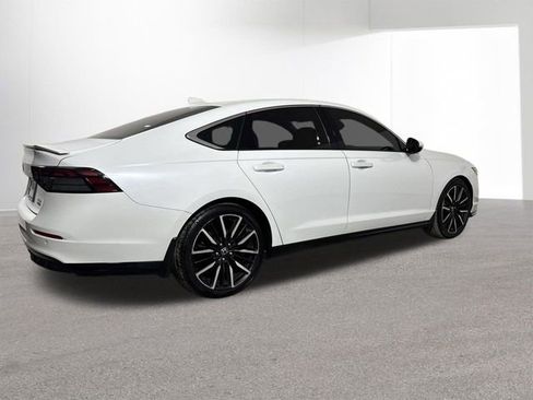 Certified 2023 Honda Accord Touring image 33