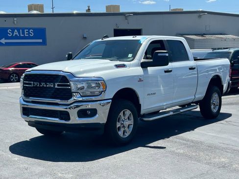Used 2024 RAM 2500 Big Horn w/ Off Road Package AWD/4WD image 9