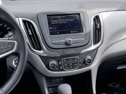 Used 2023 Chevrolet Equinox LT image 7