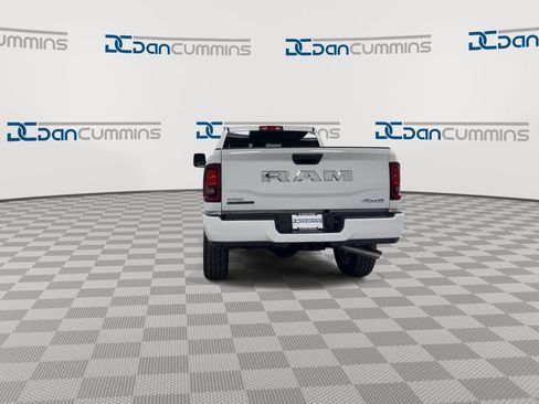 New 2026 RAM 2500 Big Horn AWD/4WD image 7