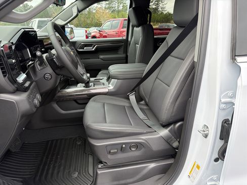 New 2026 Chevrolet Silverado 1500 LTZ w/ Technology Package image 9