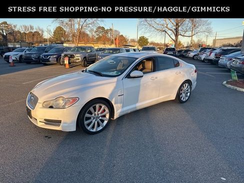 Used 2011 Jaguar XF Premium image 29