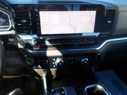 Used 2023 GMC Sierra 1500 SLT w/ SLT Premium Plus Package image 22