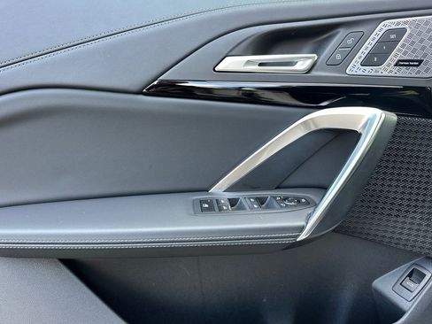 Used 2025 BMW X1 xDrive28i w/ Premium Package image 12