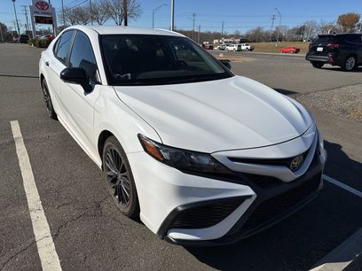 Used 2022 Toyota Camry SE