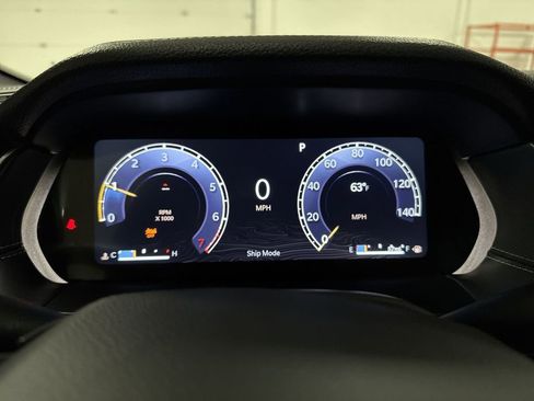 New 2025 Jeep Grand Cherokee L Limited w/ Black Appearance Package image 11