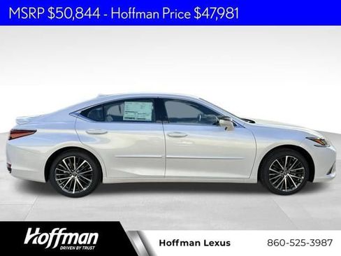 New 2025 Lexus ES 300h w/ Premium Package image 9