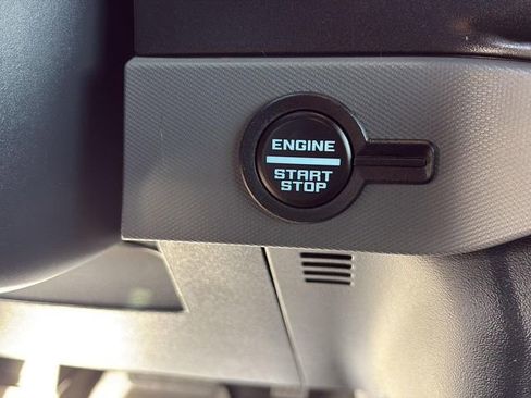 Used 2022 Ford Bronco Big Bend image 9