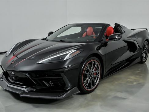 Used 2023 Chevrolet Corvette Stingray Preferred Conv w/ Z51 Performance Package RWD image 4