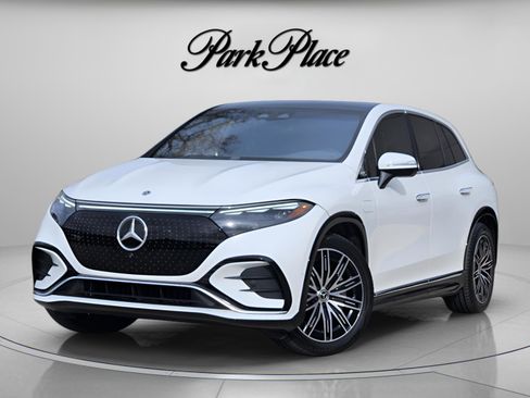 Used 2023 Mercedes-Benz EQS 580 4MATIC SUV image 1