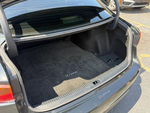 Used 2019 Lexus IS 300 w/ Premium Package RWD image 20