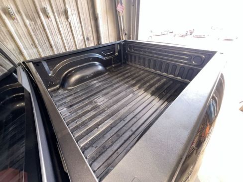 Used 2016 RAM 1500 Laramie w/ Convenience Group AWD/4WD image 26
