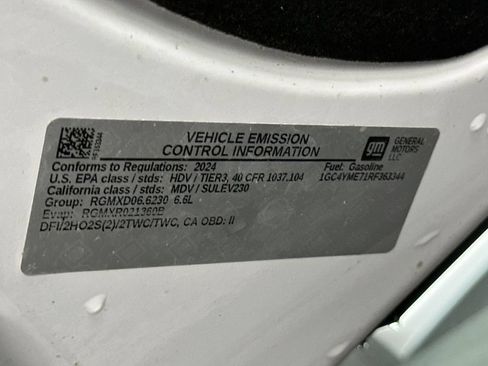 Used 2024 Chevrolet Silverado 2500 Custom w/ Custom Value Package AWD/4WD image 18