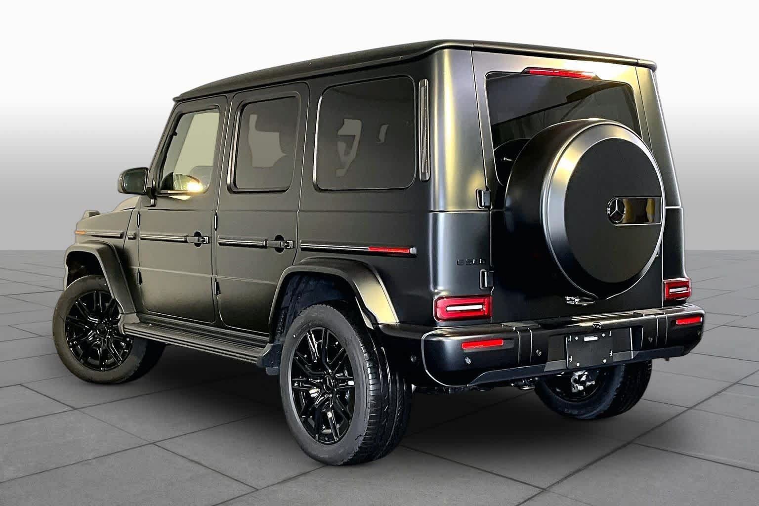 New 2027 Mercedes-Benz G 580 e image 3