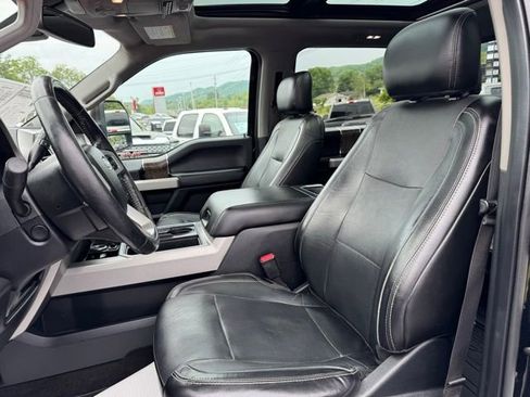 Used 2017 Ford F250 Lariat w/ Lariat Ultimate Package AWD/4WD image 10