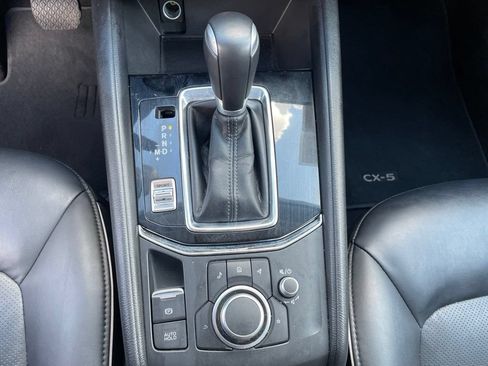 Used 2025 MAZDA CX-5 AWD 2.5 S w/ Select Package image 13