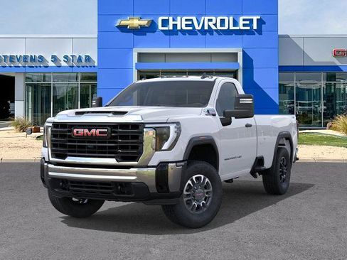 New 2026 GMC Sierra 3500 Pro image 6