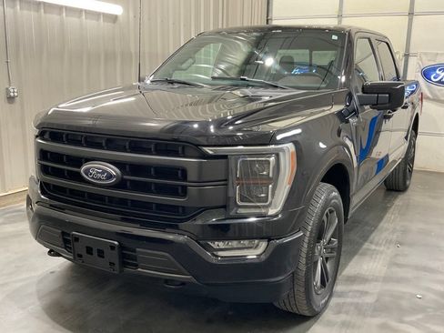 Used 2021 Ford F150 Lariat w/ Equipment Group 502A High AWD/4WD image 4