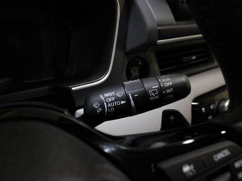 Used 2024 Honda Pilot Elite image 10