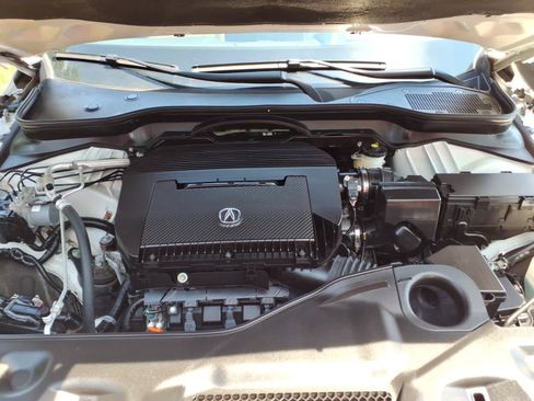 Certified 2024 Acura MDX SH-AWD w/ Advance Package image 9