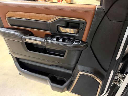 Used 2019 RAM 2500 Limited image 44