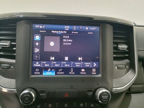 Used 2022 RAM 1500 Laramie w/ Sport Appearance Package image 18