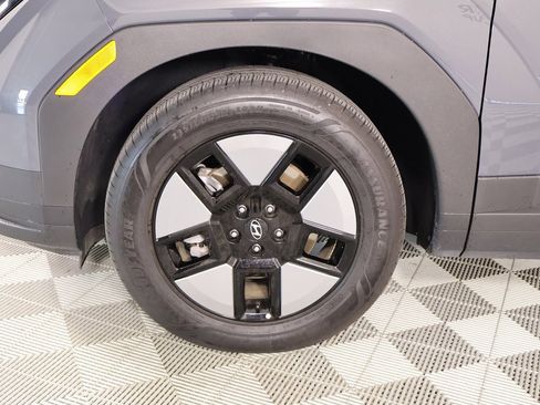 Used 2025 Hyundai Santa Fe SEL image 17