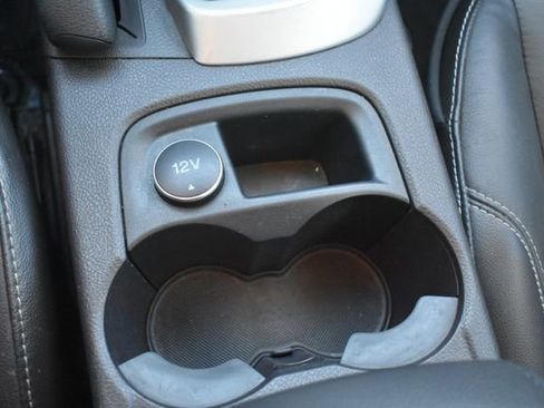 Used 2014 Ford Focus SE w/ Equipment Group 201A image 26