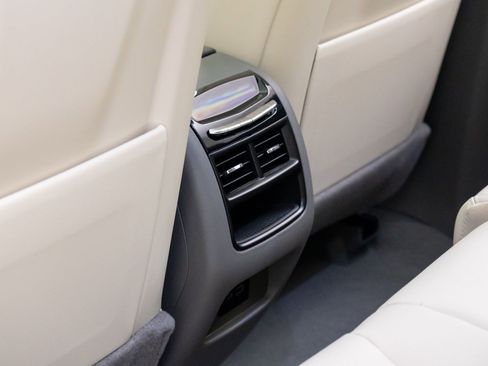 New 2026 Cadillac XT5 Premium Luxury w/ Driver Assist Package AWD/4WD image 20