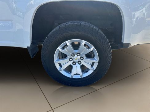 Used 2021 Chevrolet Colorado LT AWD/4WD image 31