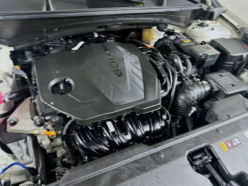 Used 2024 Kia Sportage LX image 30