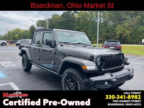 Used 2024 Jeep Gladiator Mojave AWD/4WD image 6