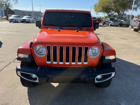 Used 2020 Jeep Wrangler Unlimited Sahara w/ Uconnect 4C Nav & Sound Group image 2