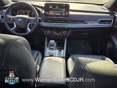 Used 2023 Mitsubishi Outlander SEL image 8